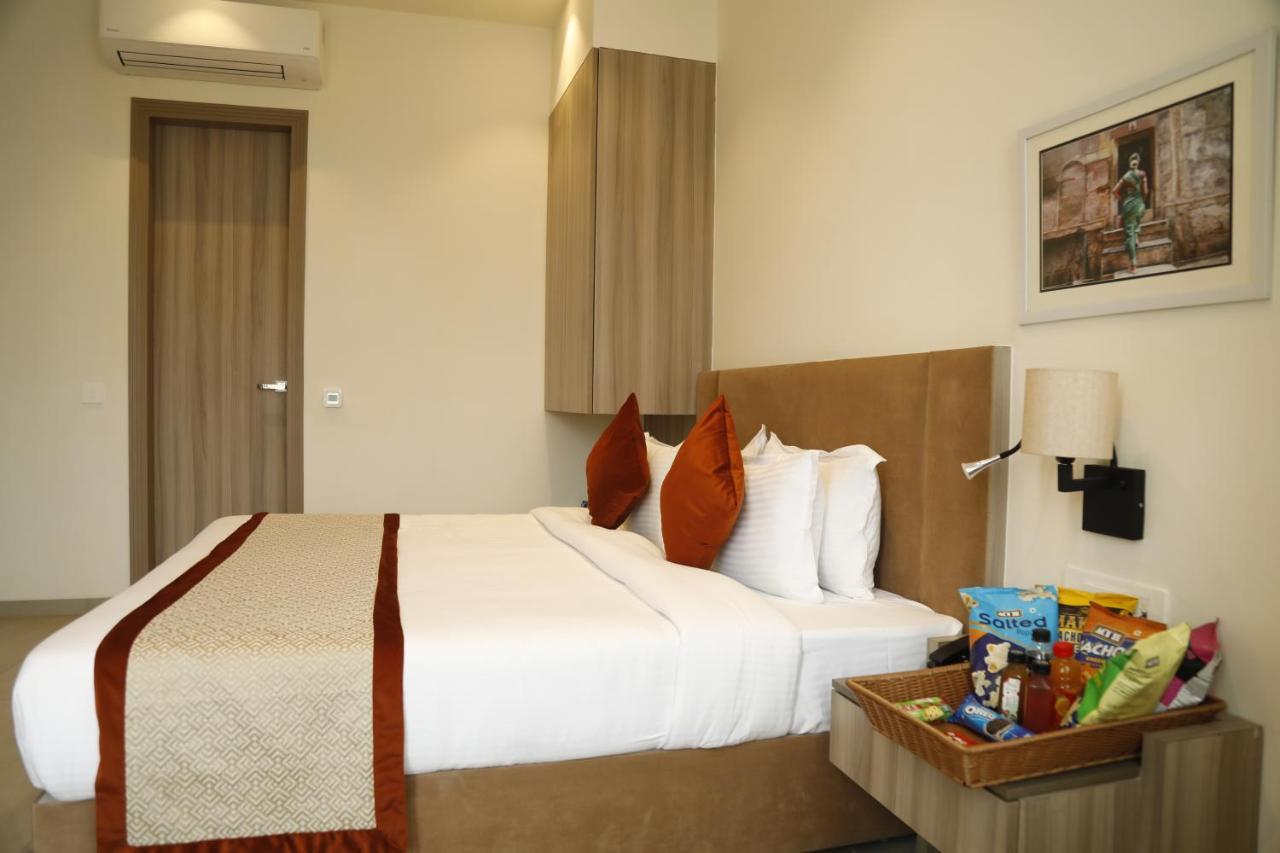 Hotel The Royal Vista Waranasi Zewnętrze zdjęcie