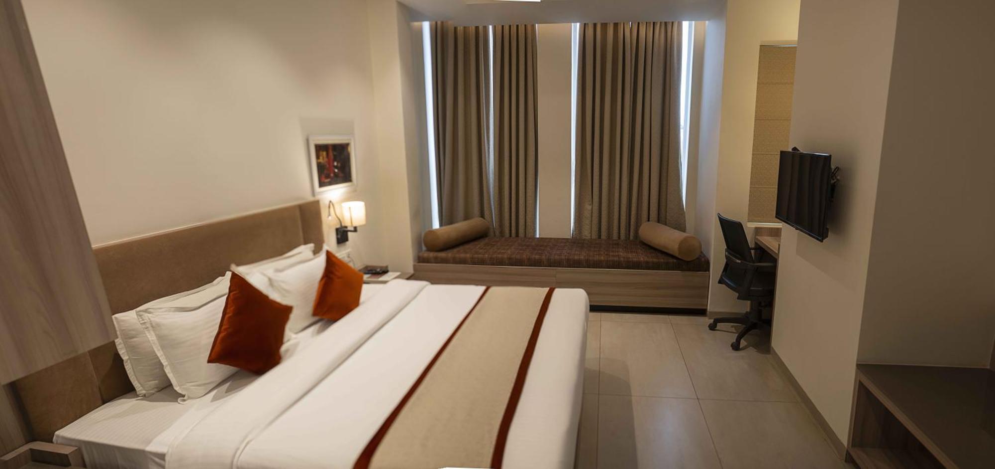 Hotel The Royal Vista Waranasi Zewnętrze zdjęcie